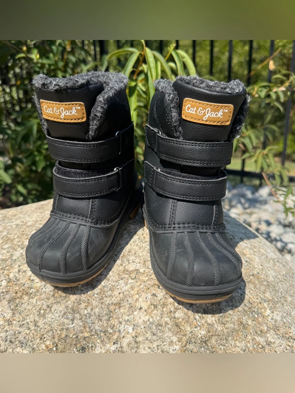 Cat & Jack Toddler Boys Size 9 Black Faux Fur Lined Winter Snow Duck Boots Warm